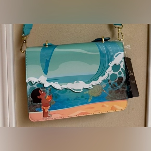 Loungefly Ocean Adventure Crossbody Bag Moana Disney - Picture 1 of 8